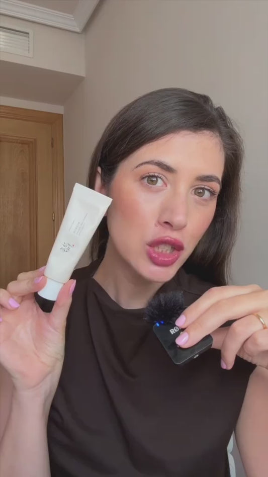 Consigue una piel luminosa y protegida sin efecto blanco
